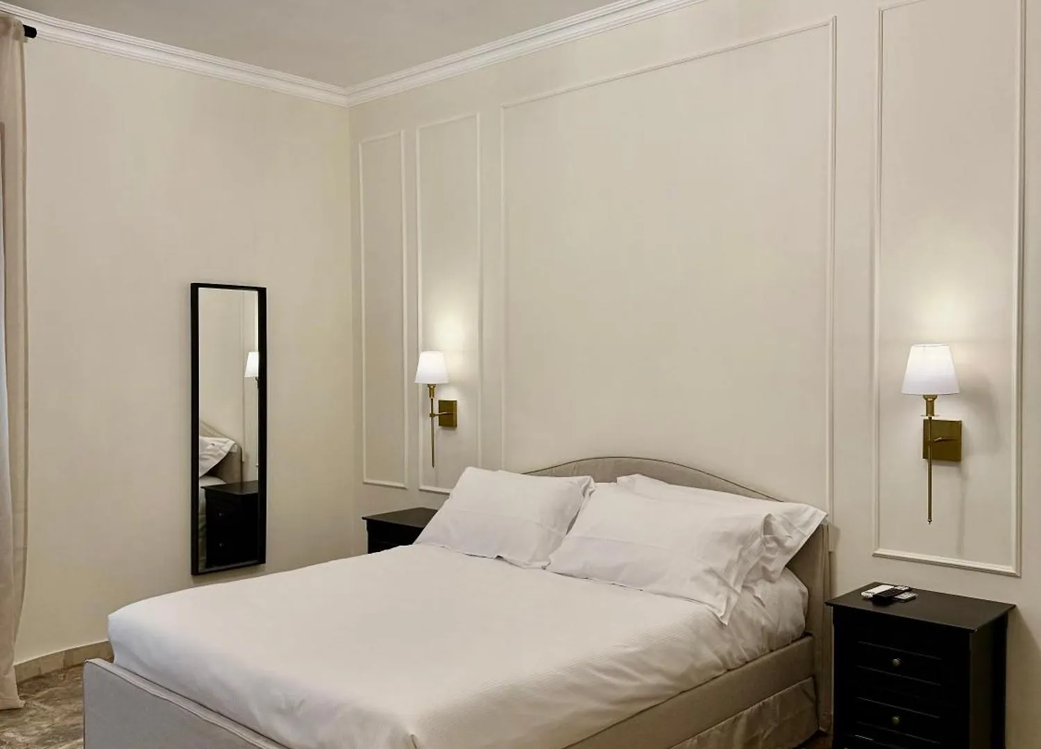 Sarhome Rome Italy